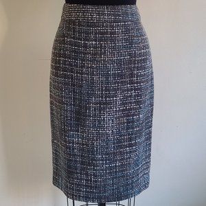 Spiegel Gray Tweed Pencil Skirt